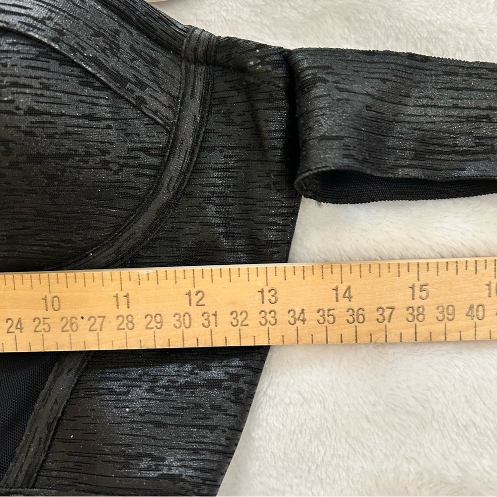 Miss Circle Elegant Black Off-Shoulder Corset Dress - Picture 5 of 16